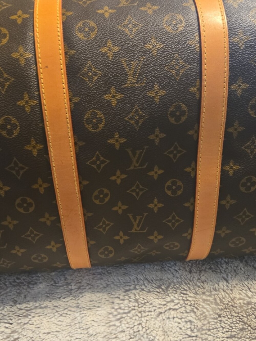 Louis Vuitton Monogram Canvas Duffel Keepall 60 with Vachetta Trim - Picture 8 of 14